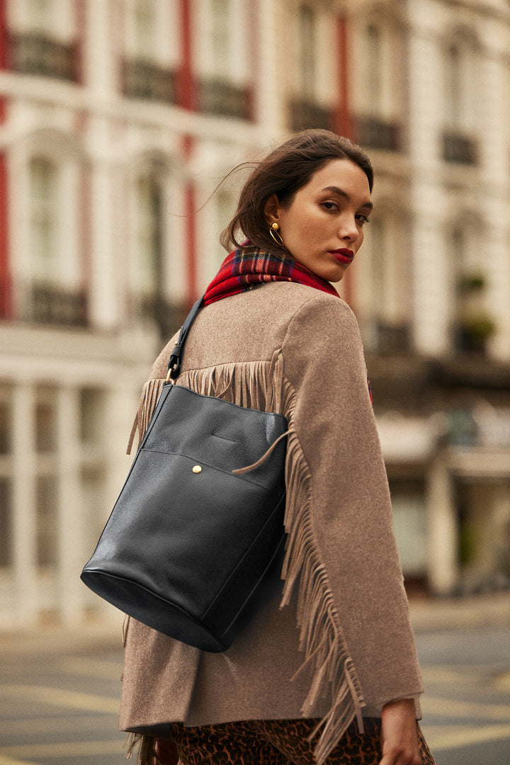 Sac Grand Sofia grainé noir intérieur marine