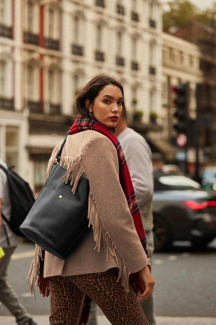 Sac Grand Sofia grainé noir intérieur marine