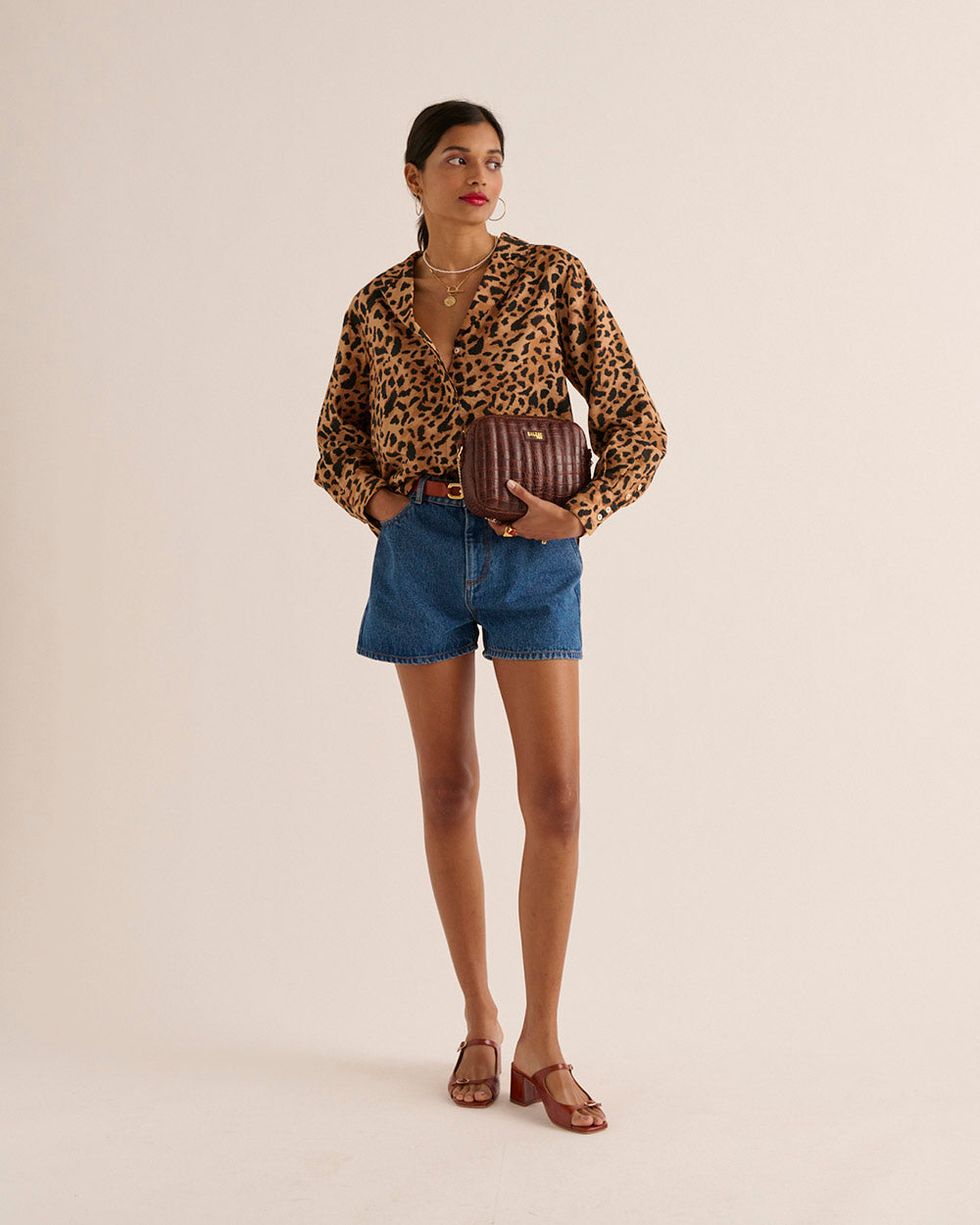 Short Triomphe bleu midi
