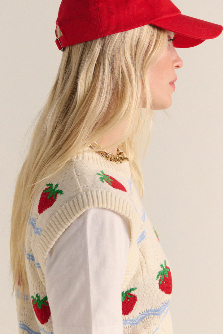 Pull Priska écru et fraises rouges