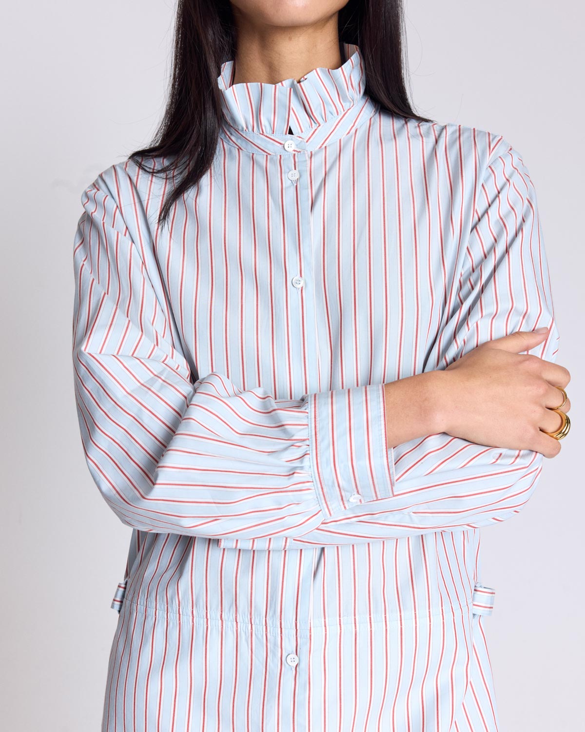 Robe Carmen rayures rouge fond bleu