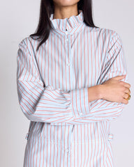 Robe Carmen rayures rouge fond bleu