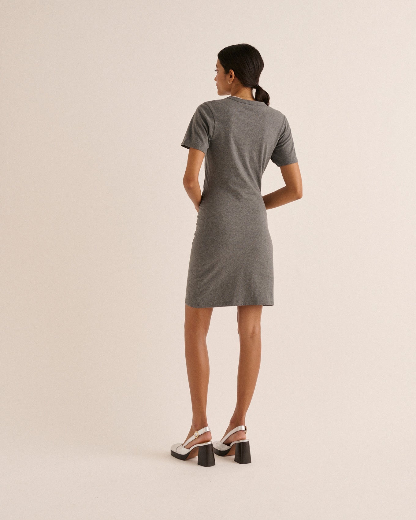 Robe Floréal gris anthracite