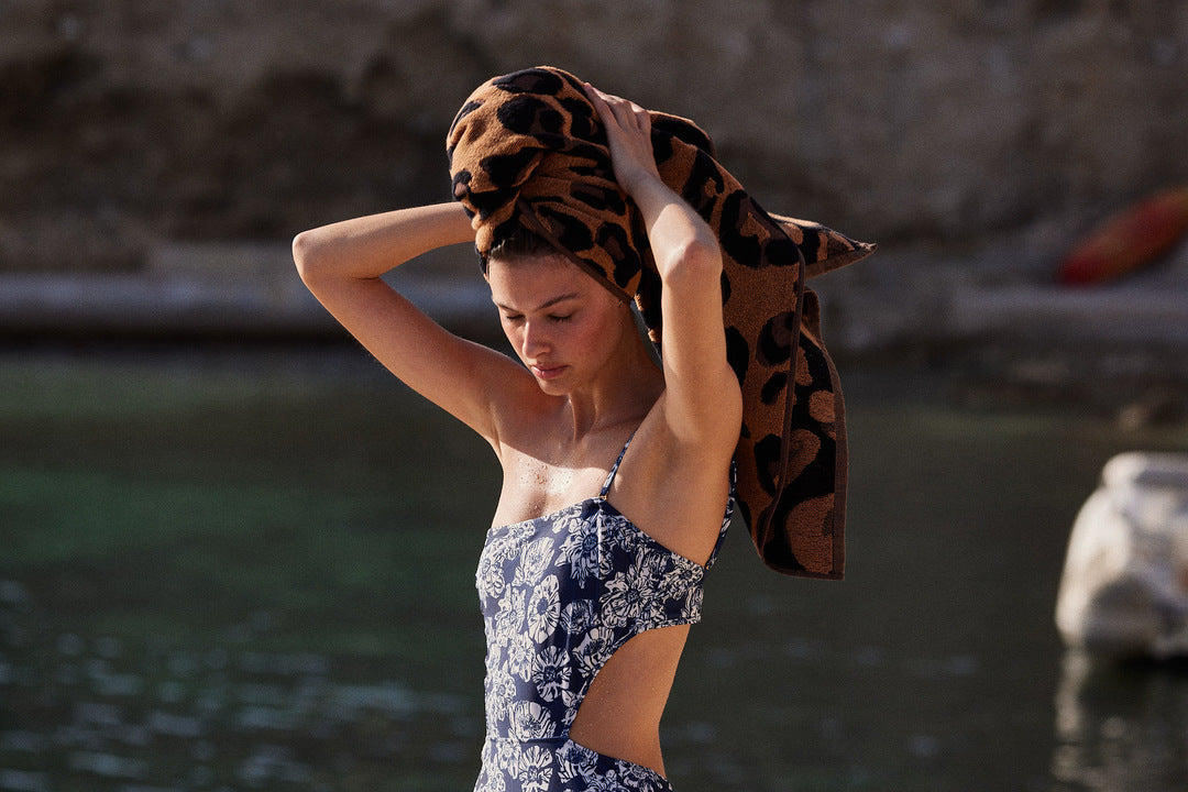 Maillot de bain Ariane imprimé flower party marine et écru