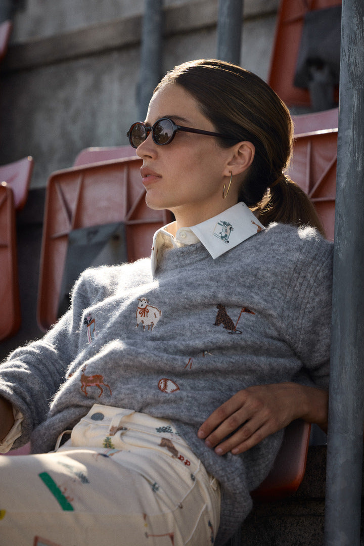 Pull Prune gris chiné et broderies ivy