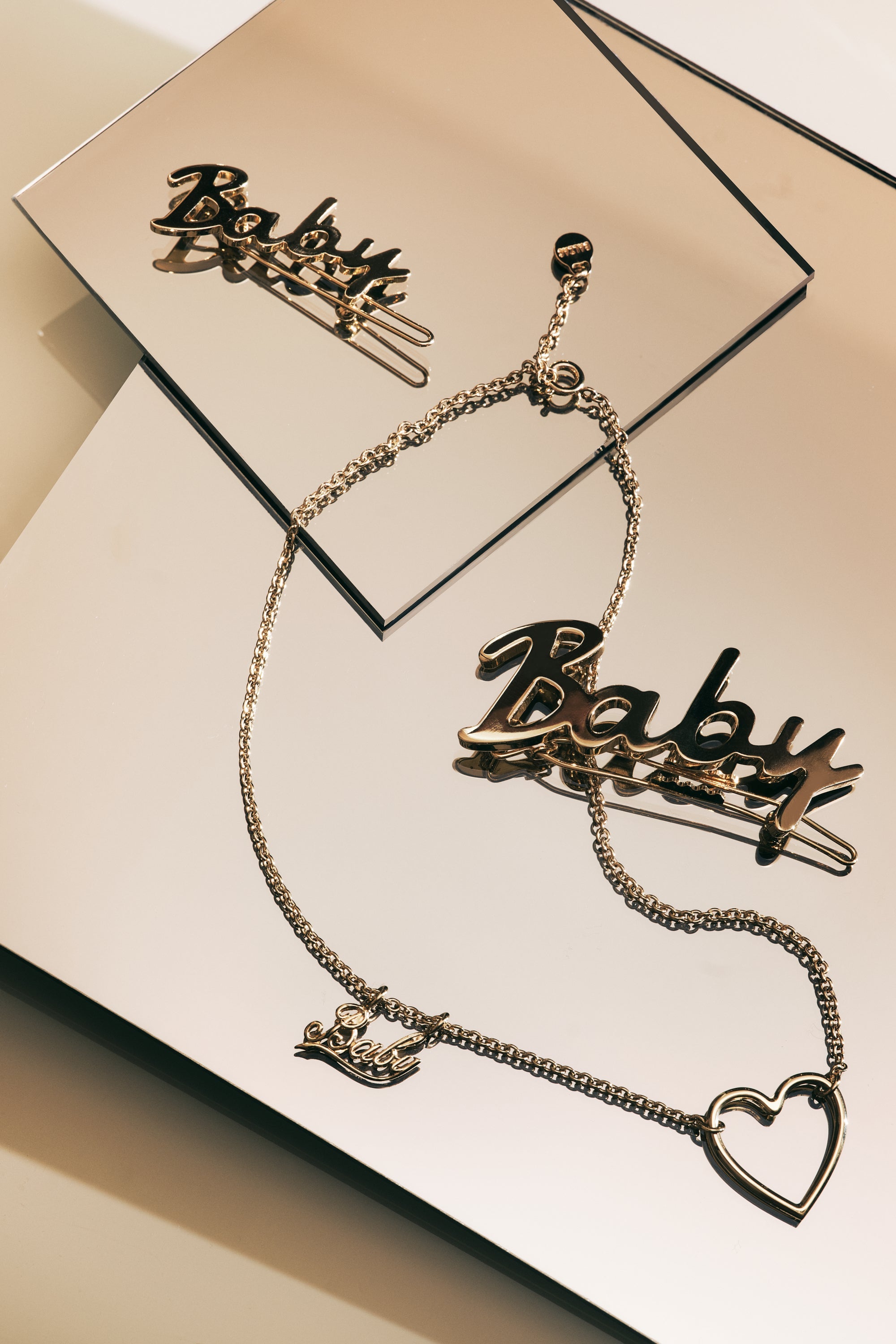 Barrette Baby doré