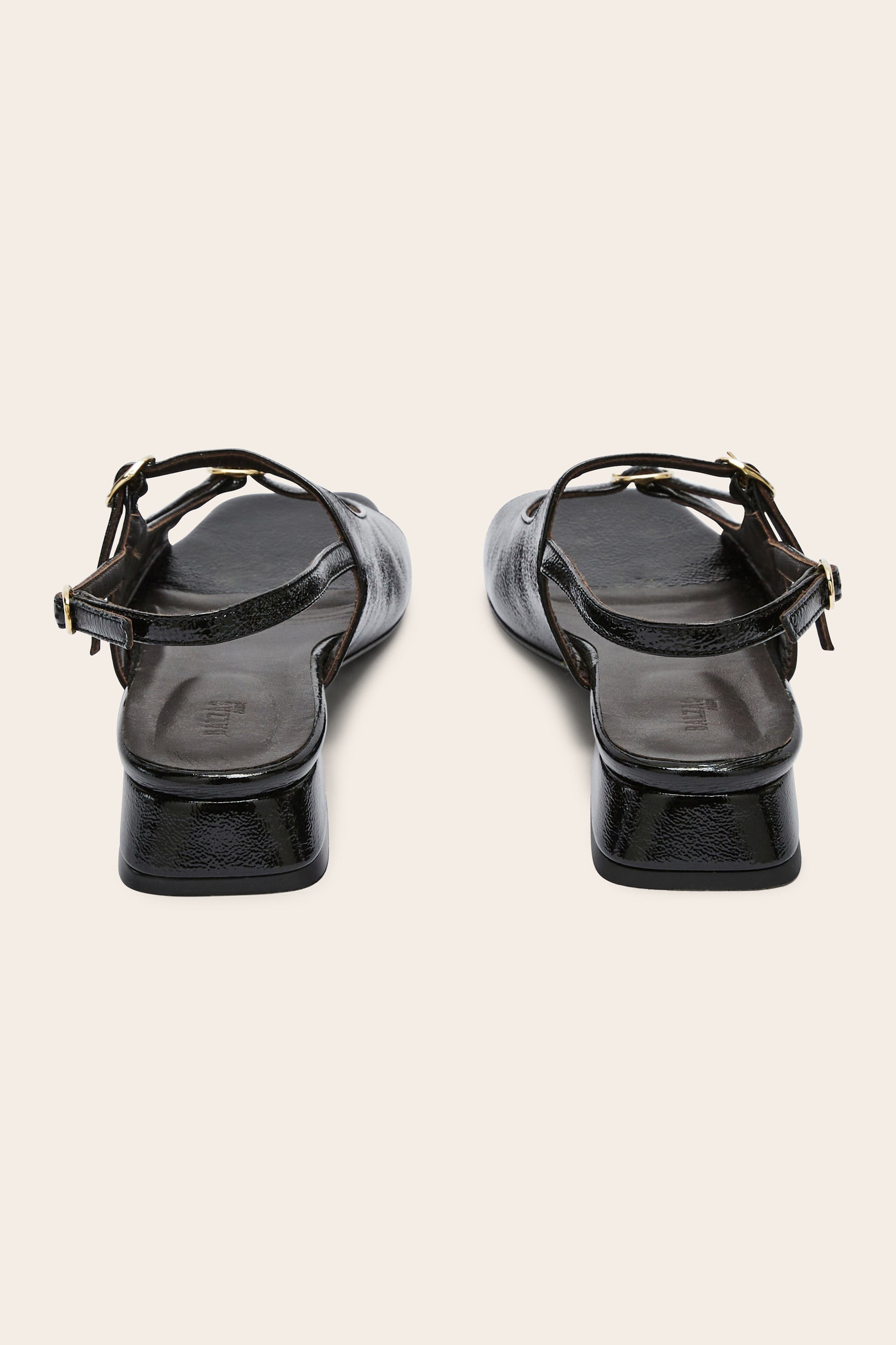 Sandales Joana vernis froissé noir