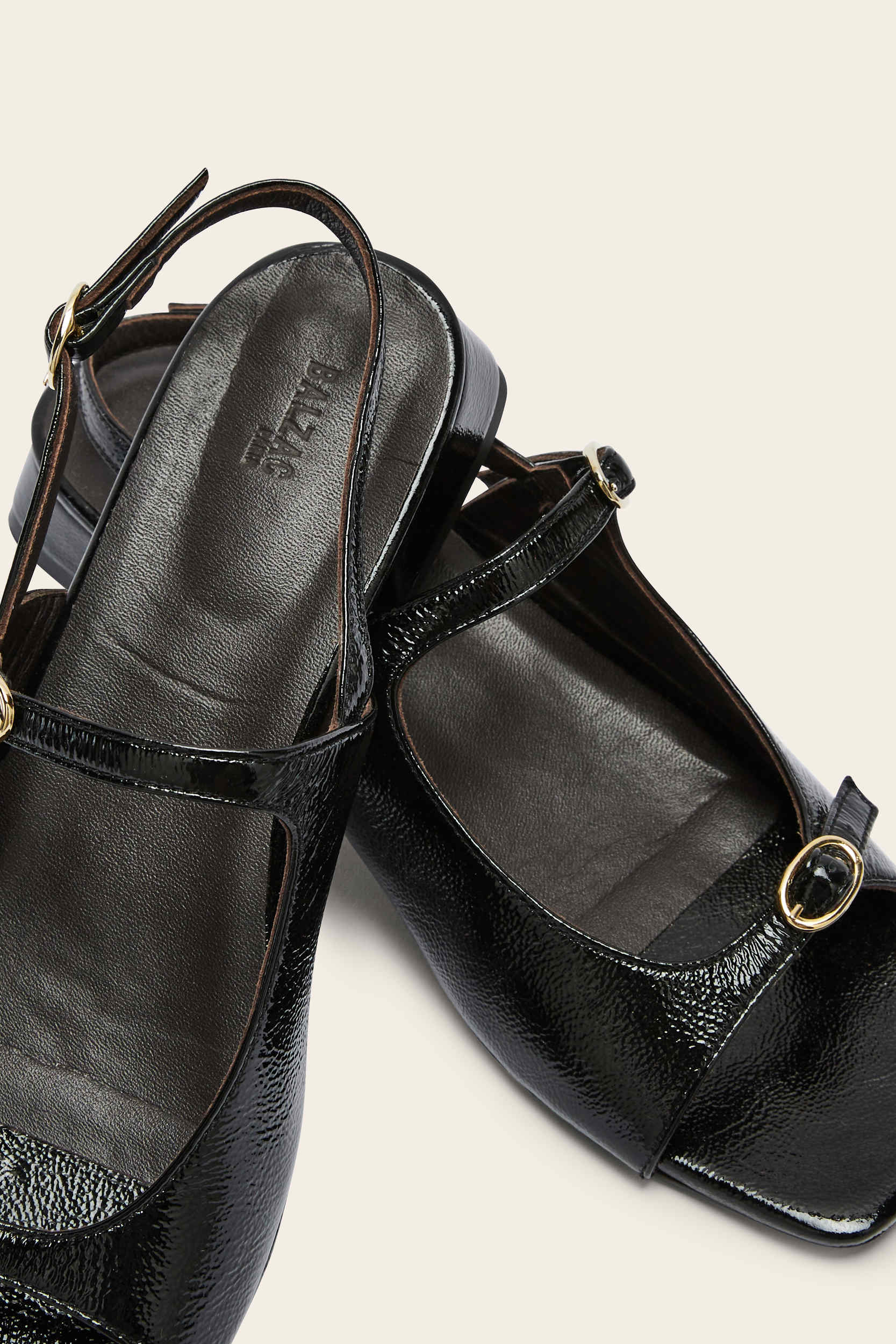 Sandales Joana vernis froissé noir