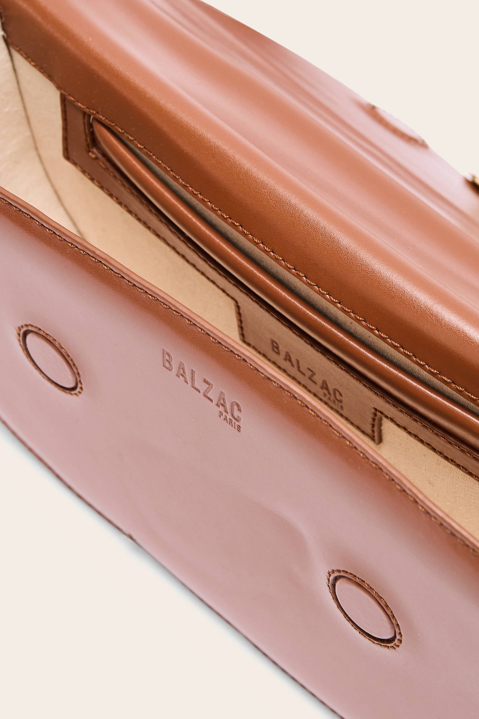 Sac Maé camel