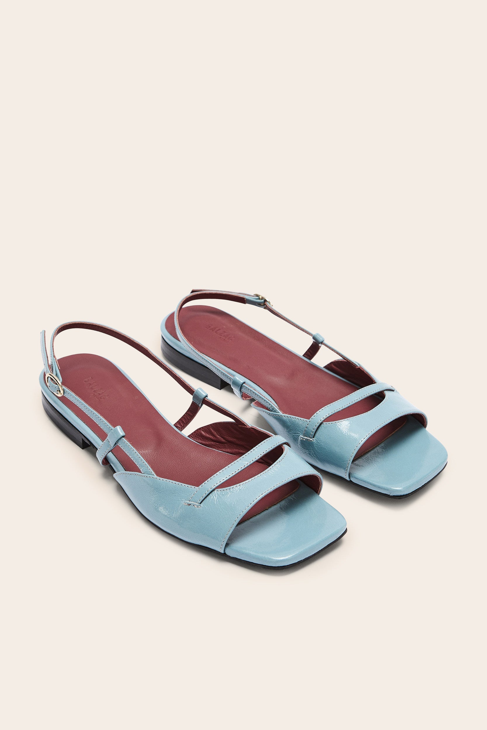 Sandales Dona vernis froissé bleu piscine