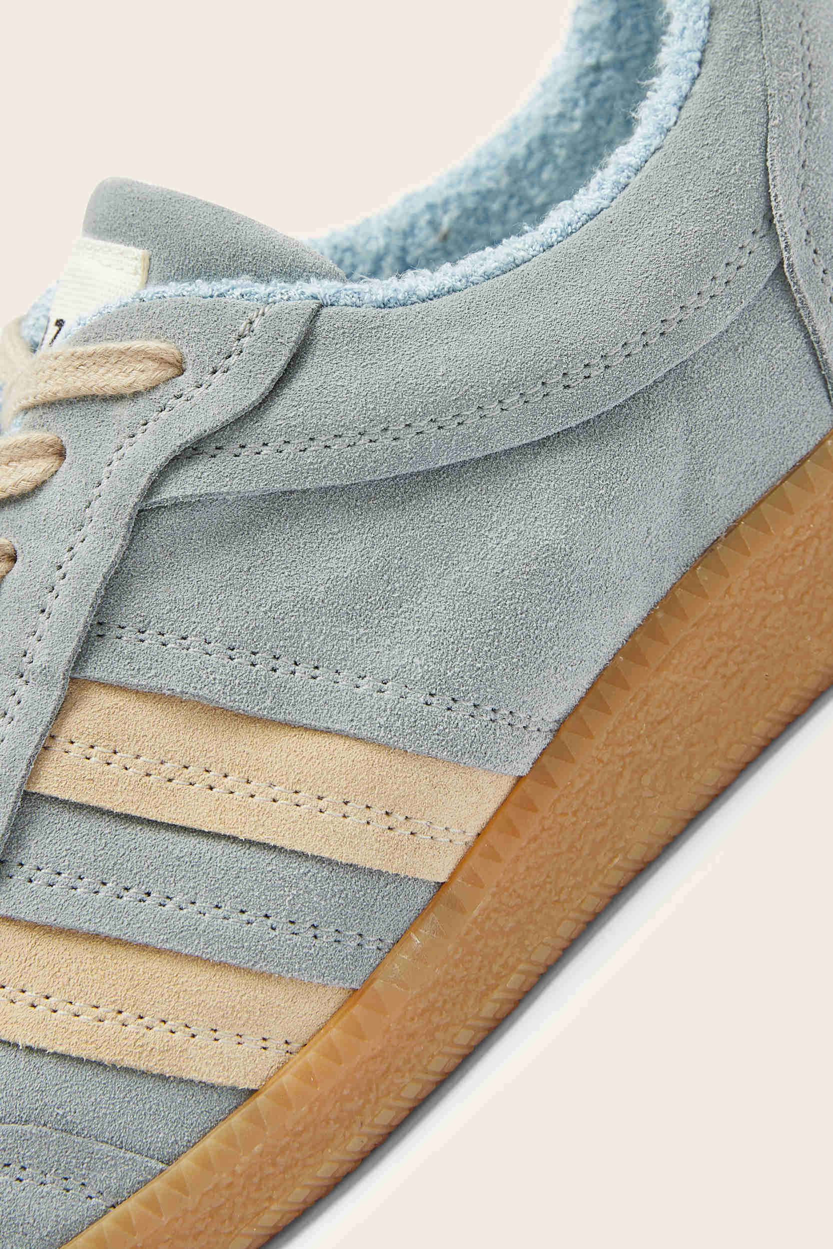 Baskets Quinn bleu et beige