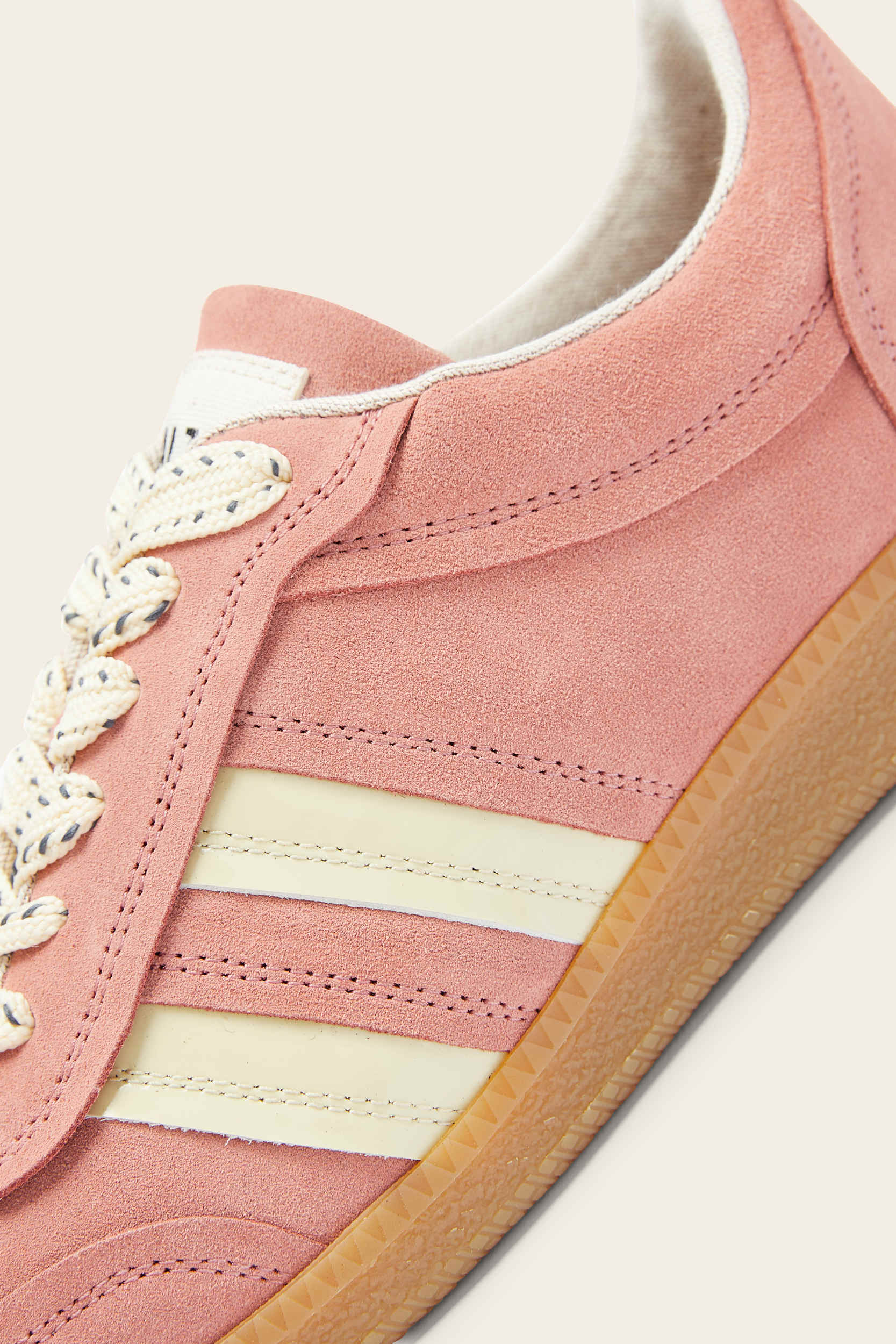 Baskets Quinn rose et jaune beurre