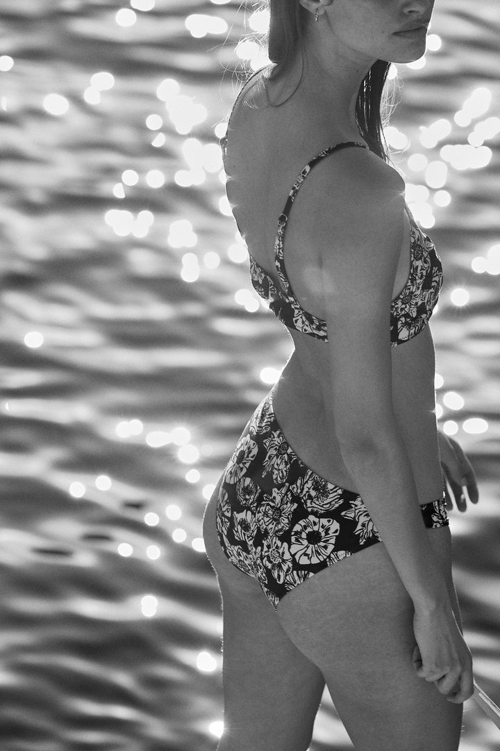 Haut de maillot Figuier imprimé flower party marine et écru