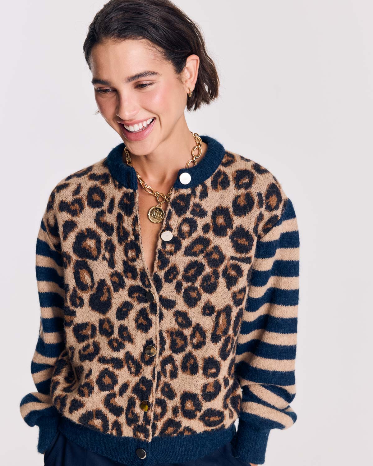 Cardigan Idole bleu et léopard