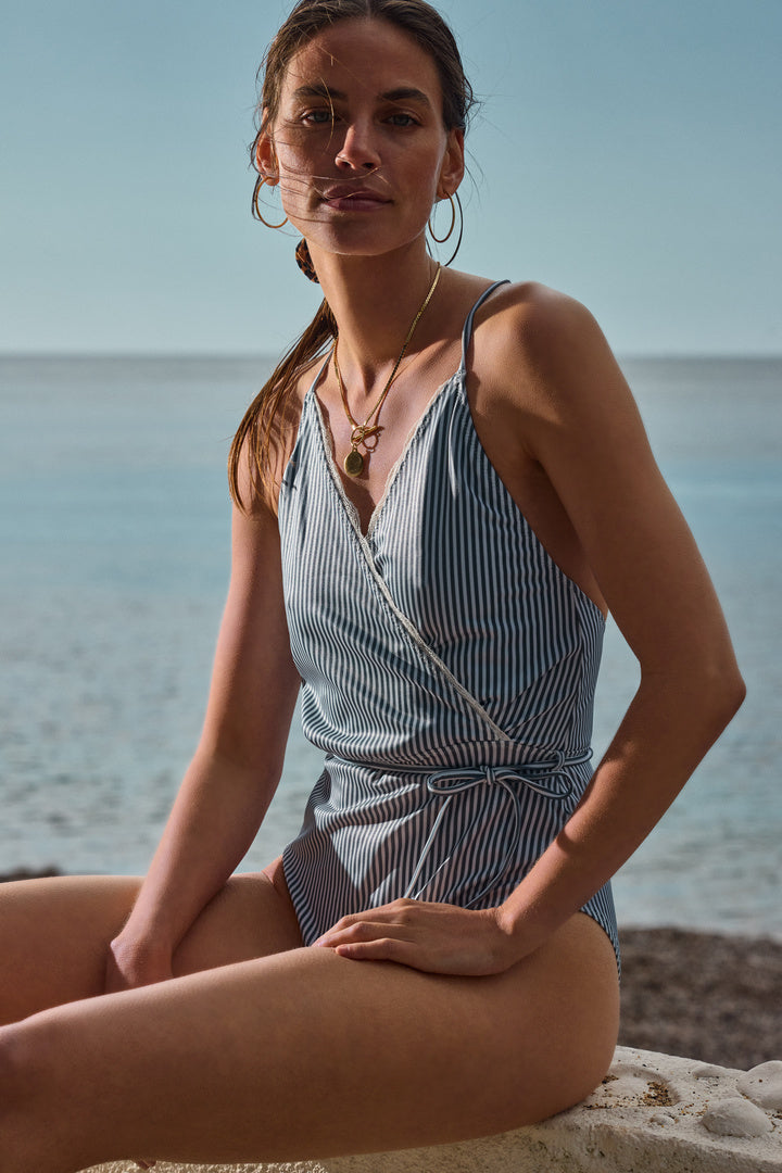Maillot de bain Roman à rayures bleu ciel et écru