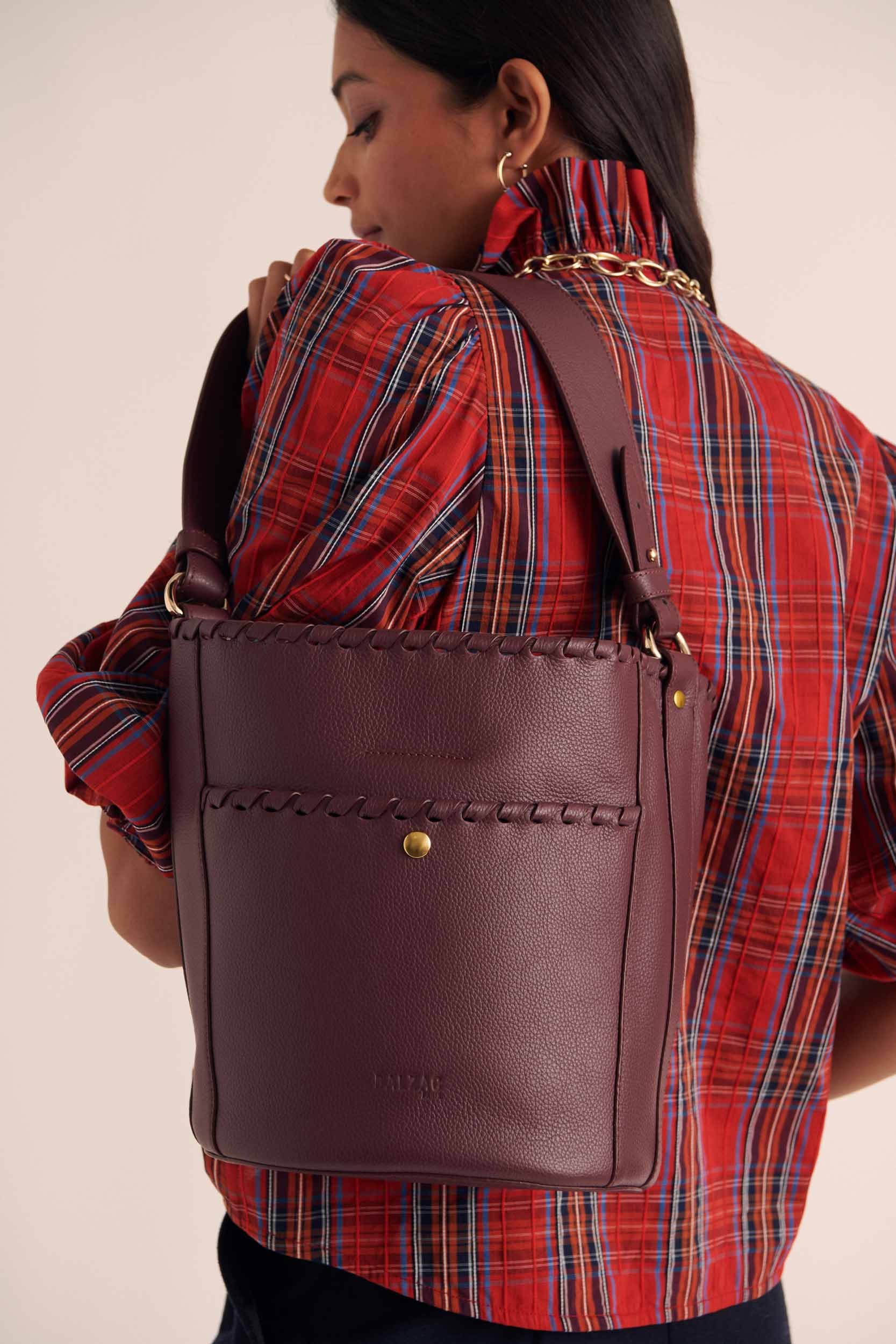 Sac Sofia tressé bordeaux intérieur bleu ciel