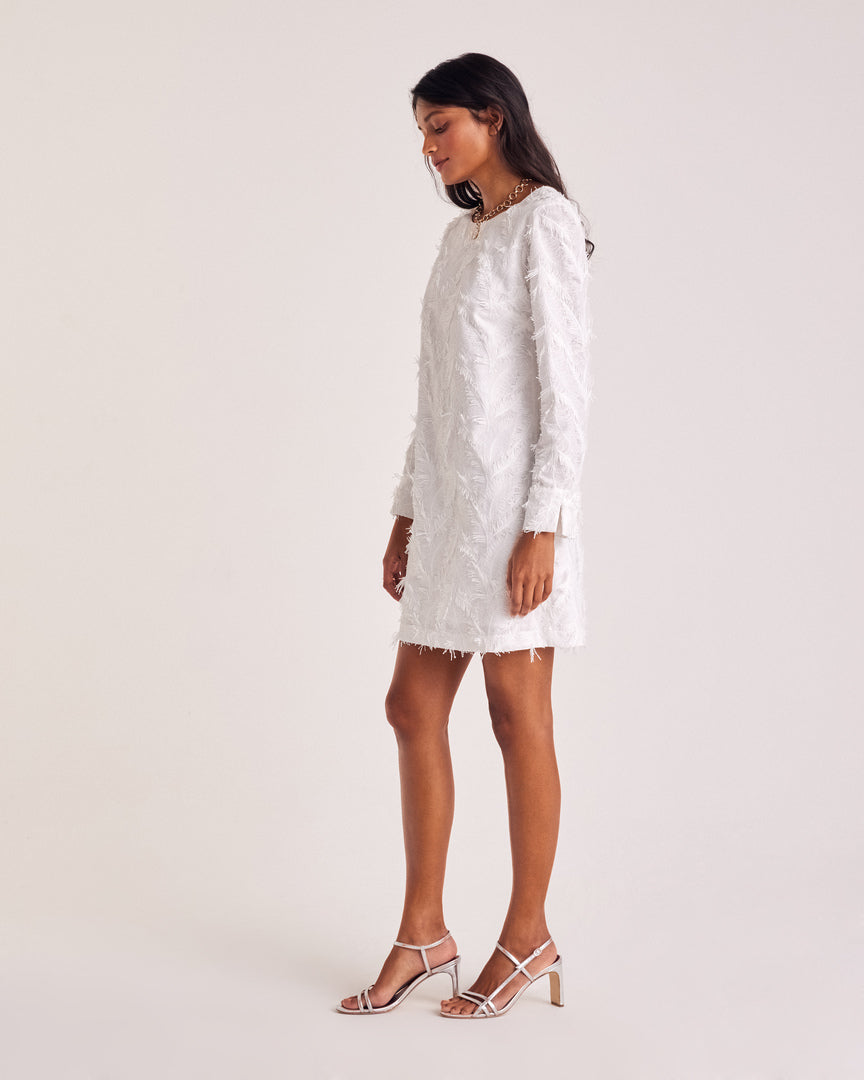Robe Amada plume blanche