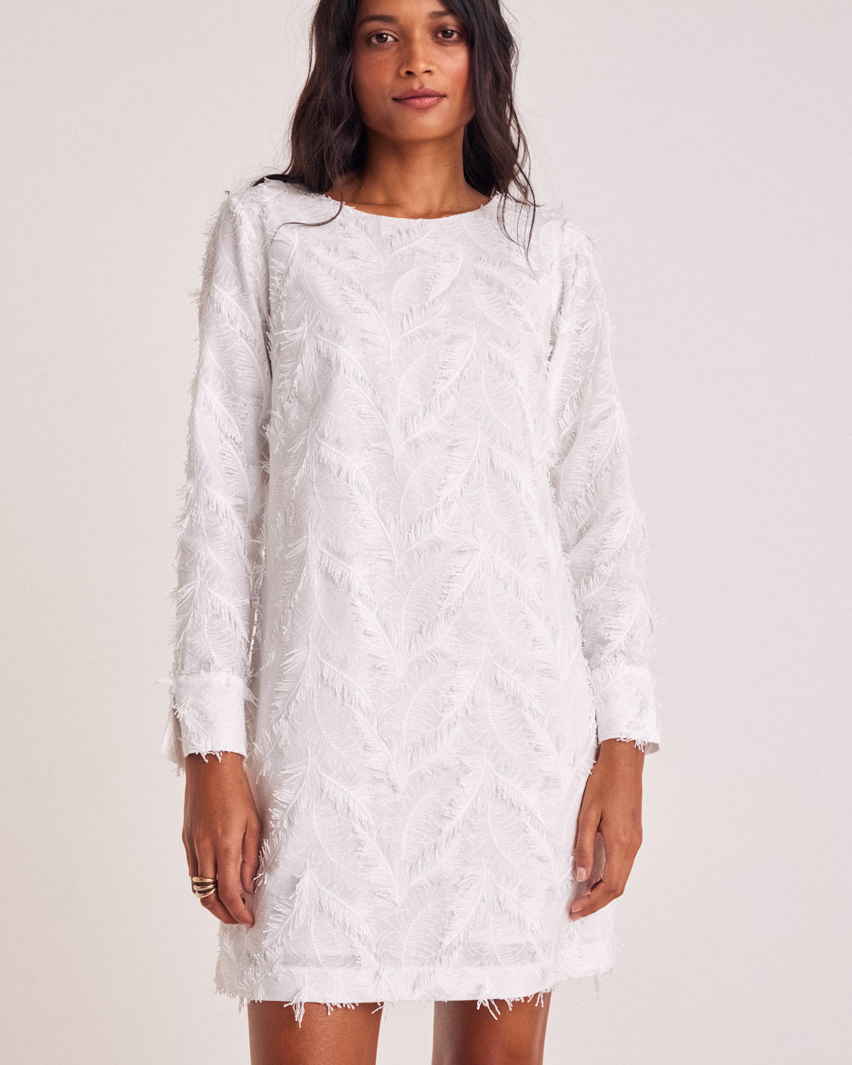 Robe Amada plume blanche
