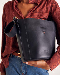Sac Sofia grainé noir intérieur marine