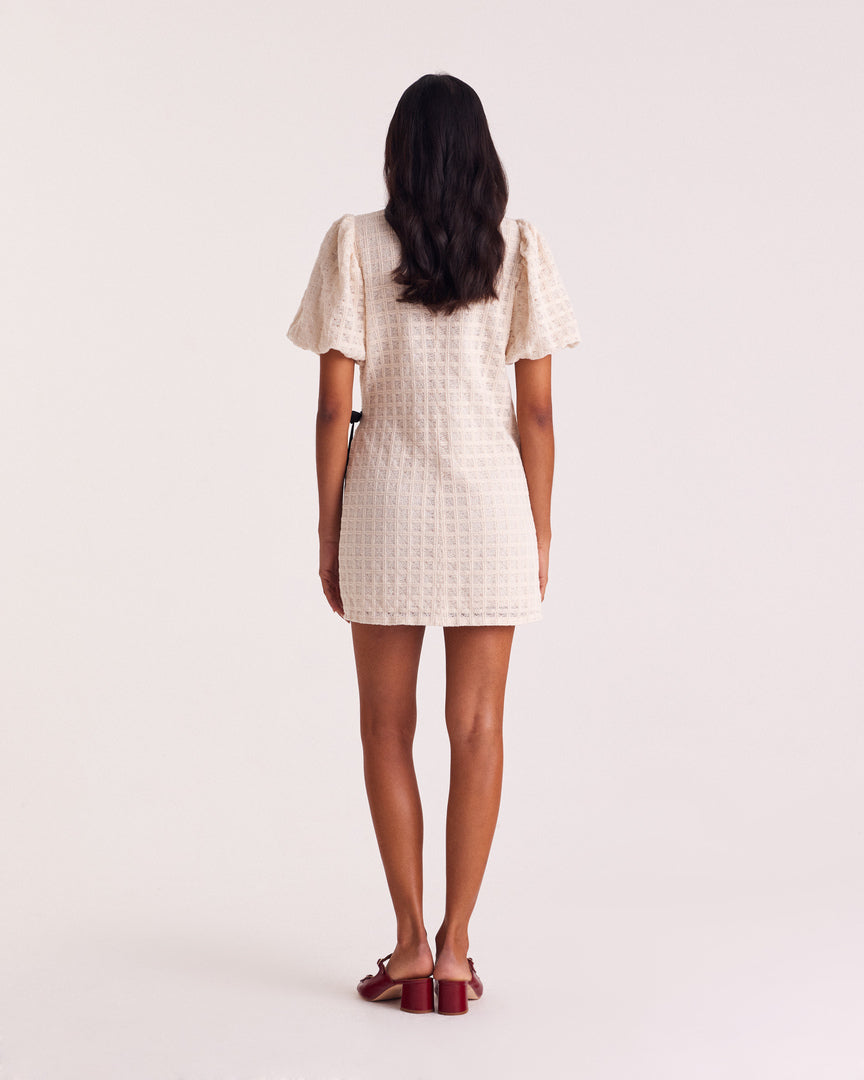 Robe Tosca guipure carreaux écru