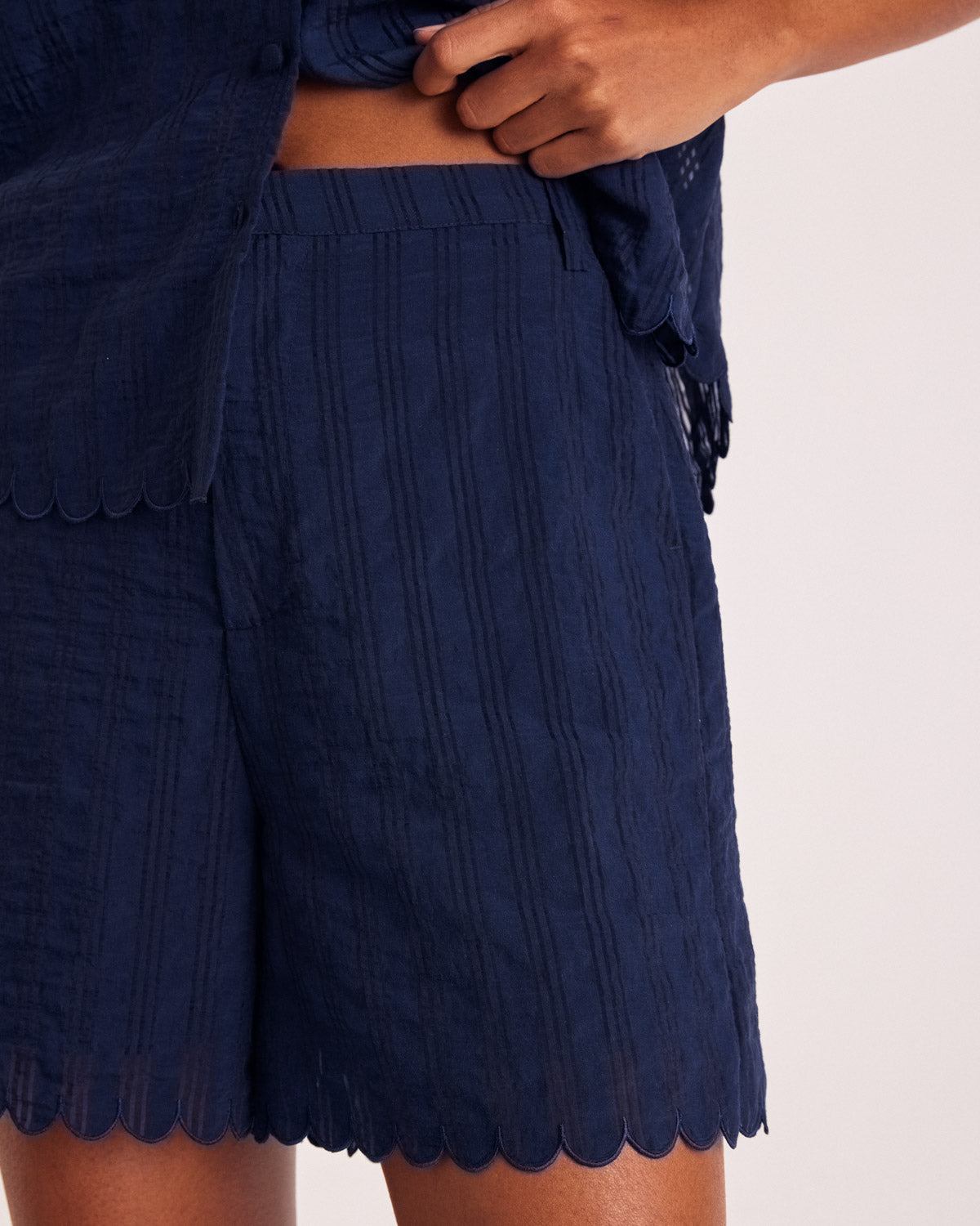 Short Cirilo marine texturé