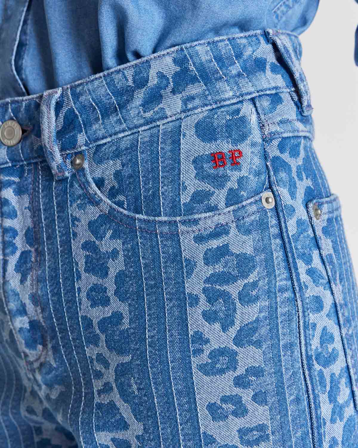 Jean Zach léopard et rayures bleu