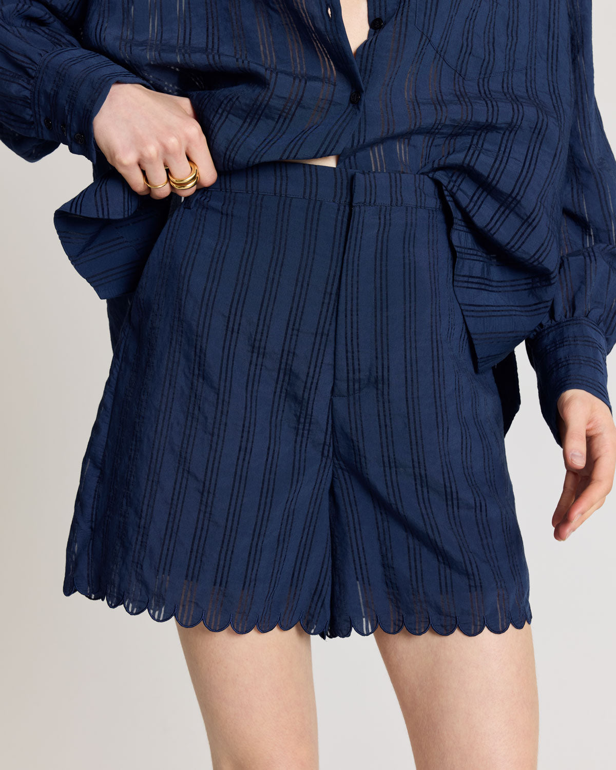 Short Cirilo marine texturé