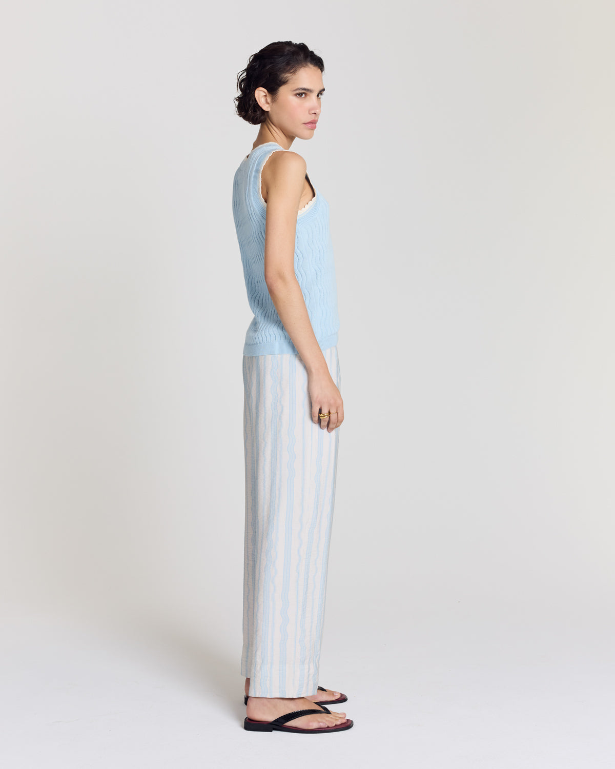 Pantalon Hollis rayures onde fond blanc