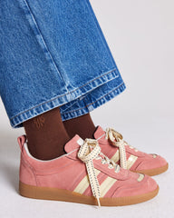 Baskets Quinn rose et jaune beurre