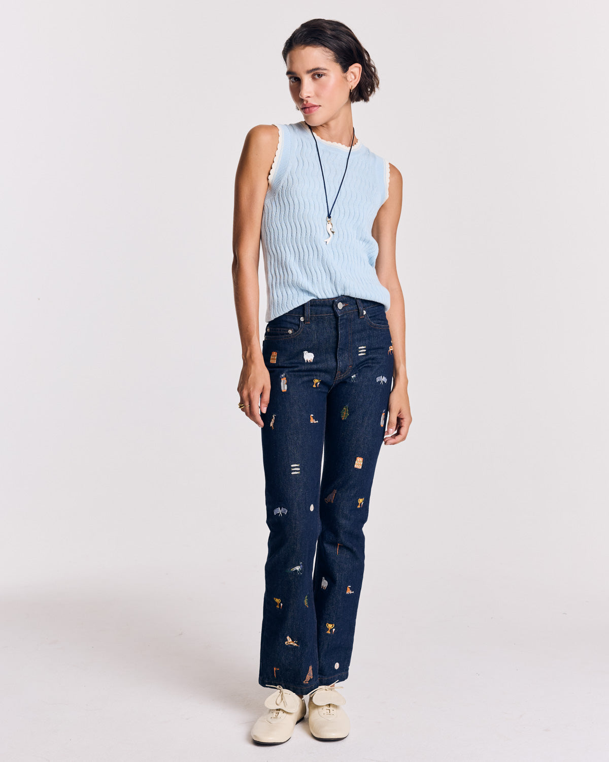 Jean Elsie bleu brut et broderies ivy