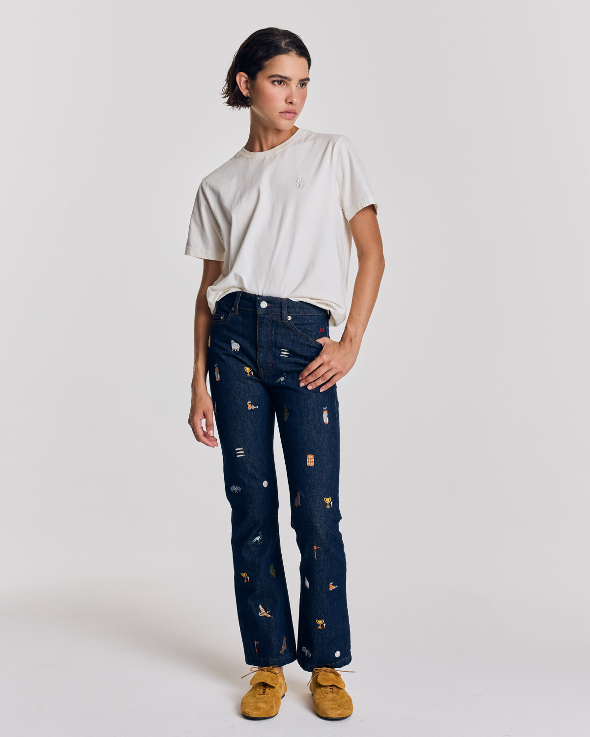 Jean Elsie bleu brut et broderies ivy