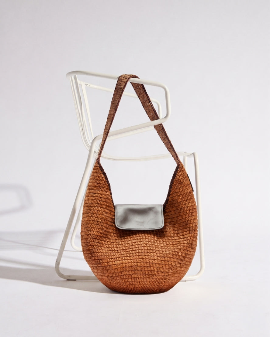 Panier Umbra raphia et chocolat