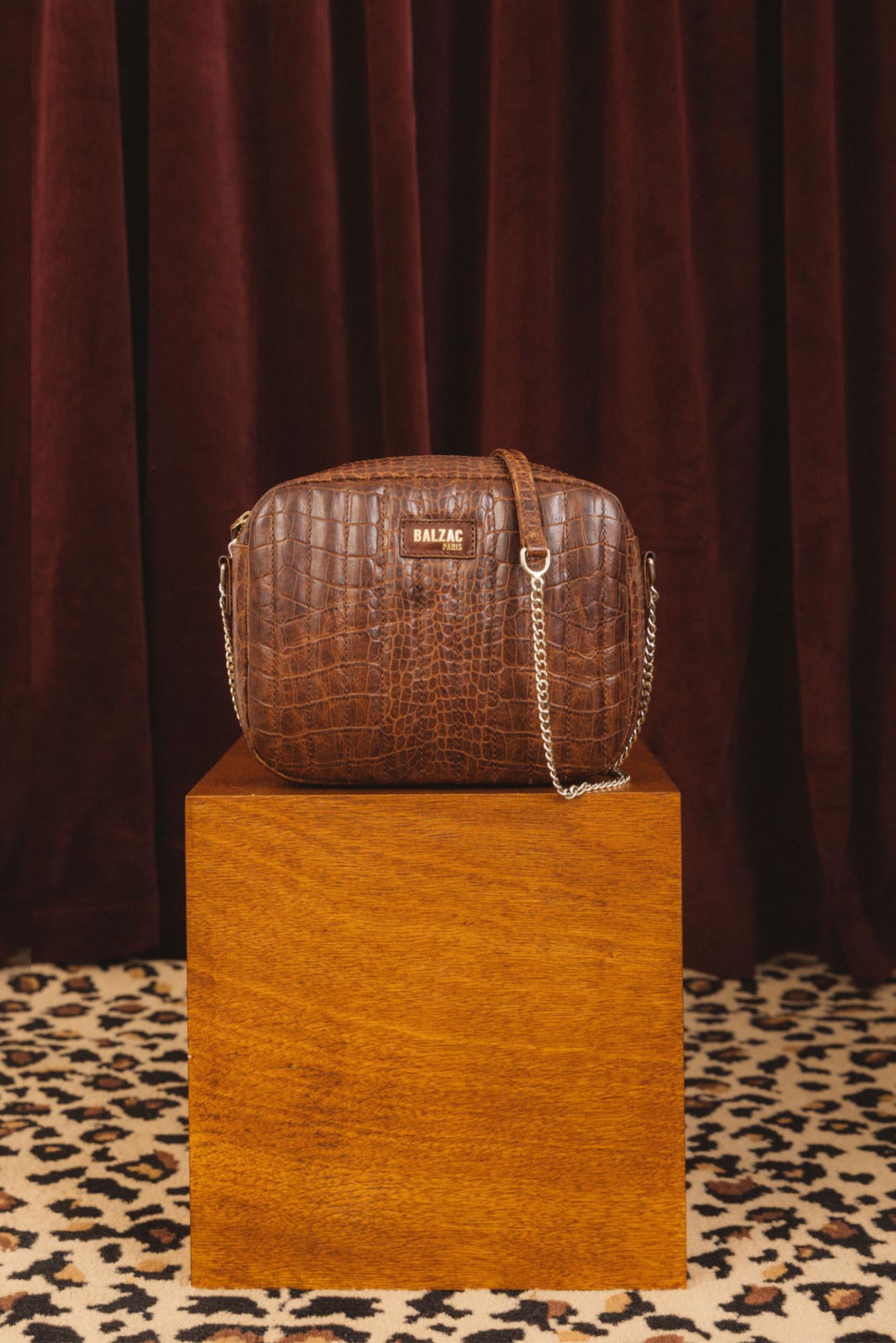 Sac César cognac embossé