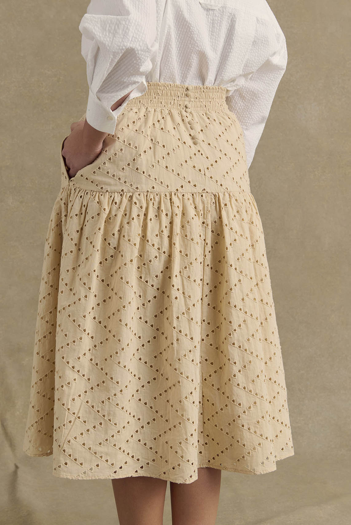 Jupe Gaby broderie anglaise beige