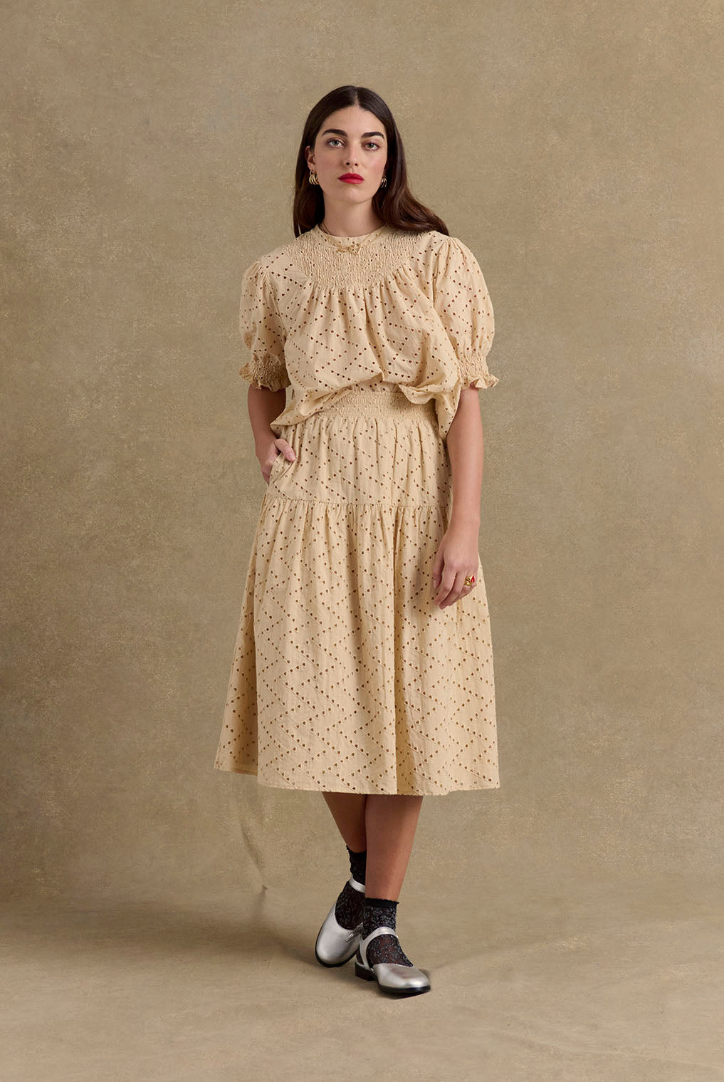 Jupe Gaby broderie anglaise beige