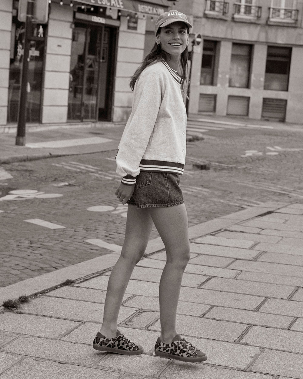 Cardigan Douillet gris et rouge My Melody