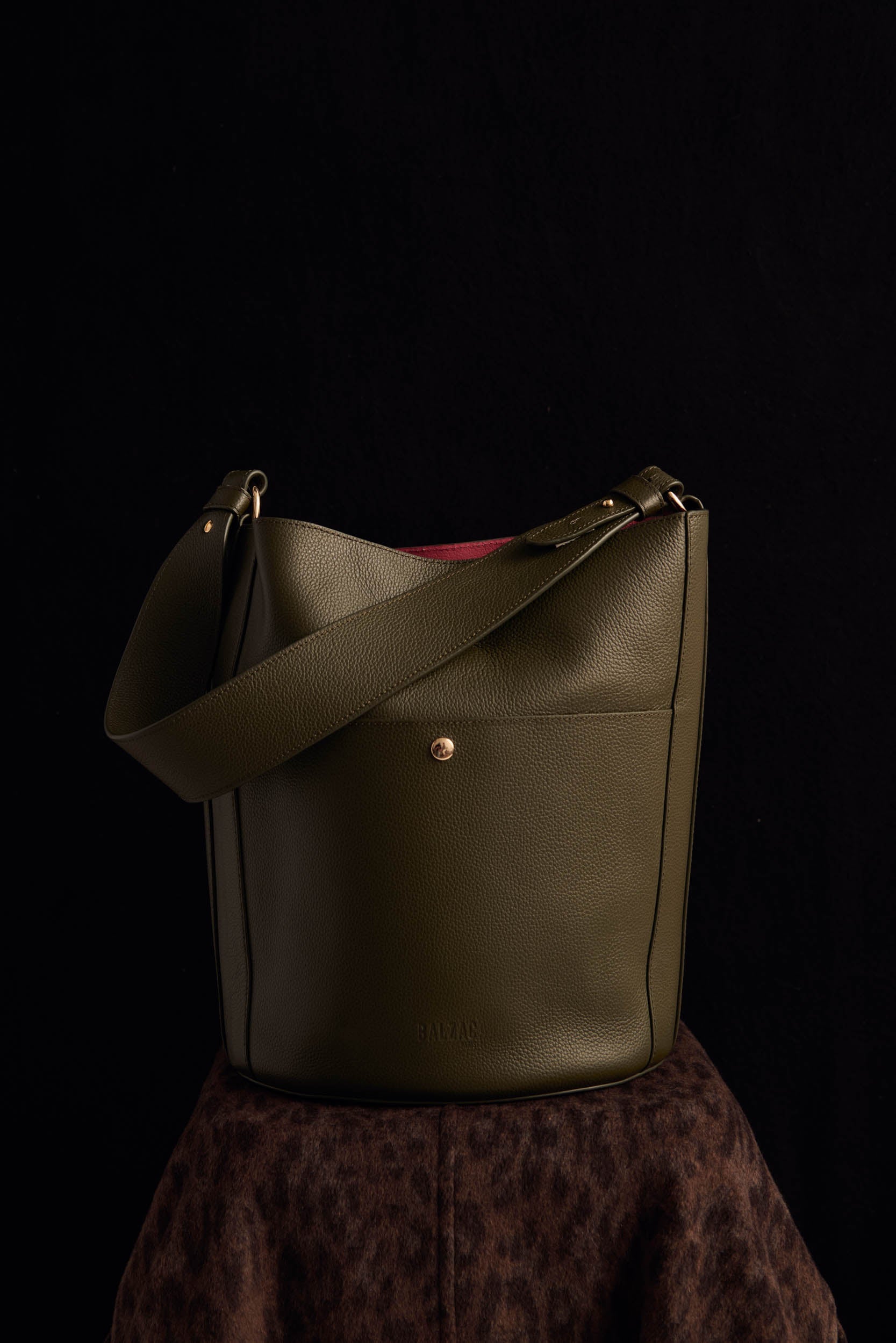Sac Grand Sofia kaki intérieur fuchsia