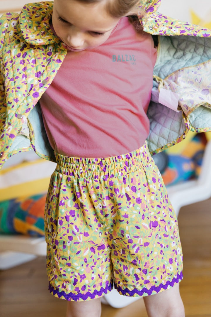 Short Curieux imprimé kyrielle de fleurs