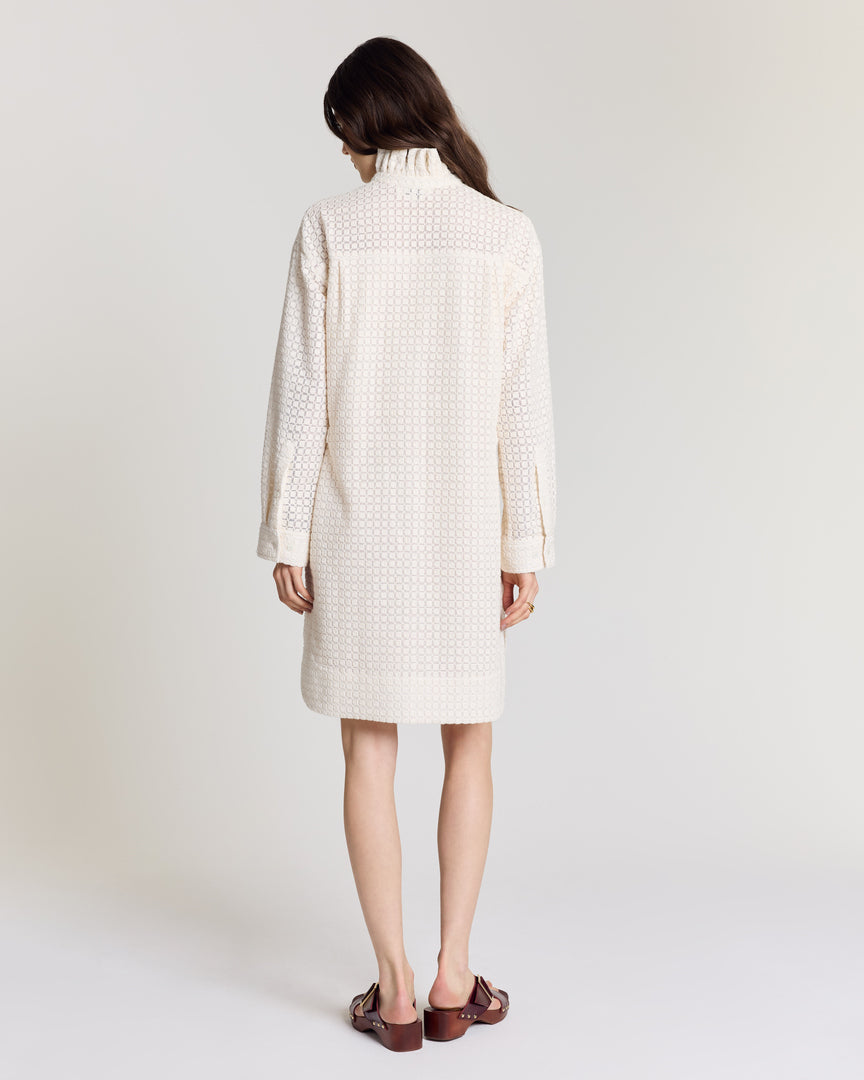 Robe Lioren guipure carreaux écru