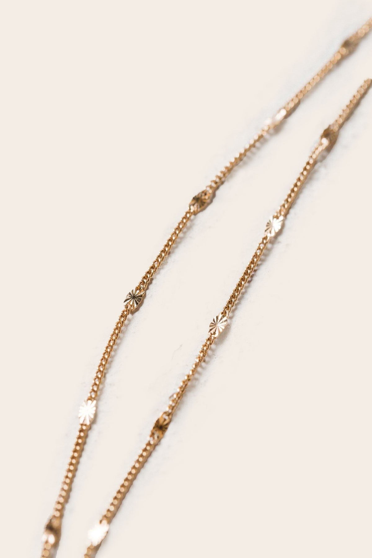 Chaine Bromélia doré