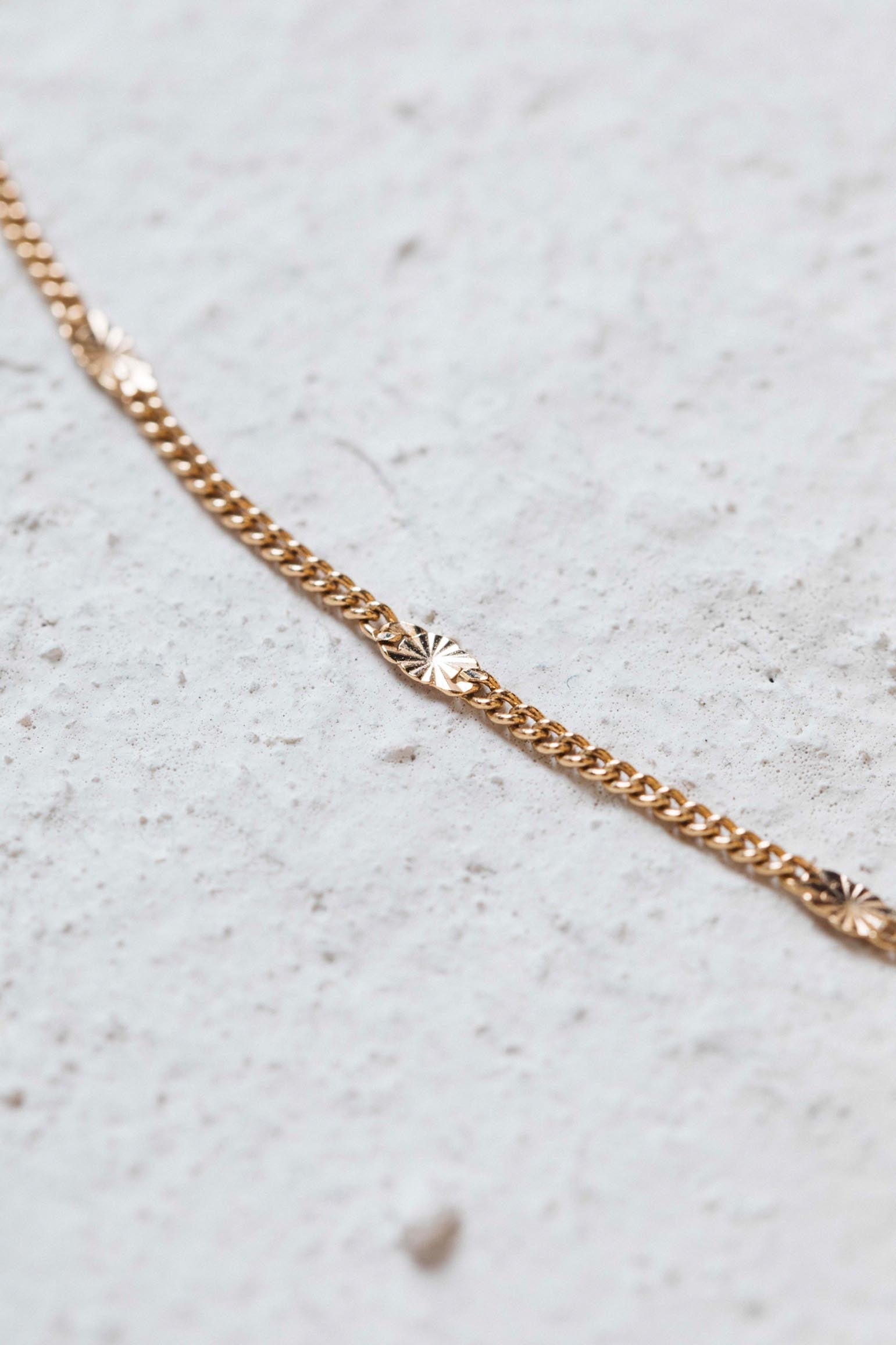 Chaine Bromélia doré